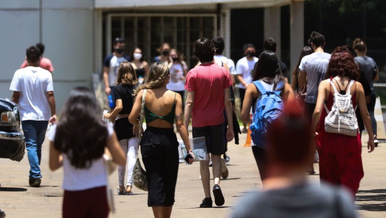 Estudantes podem pedir reaplicação do Enem a partir de hoje