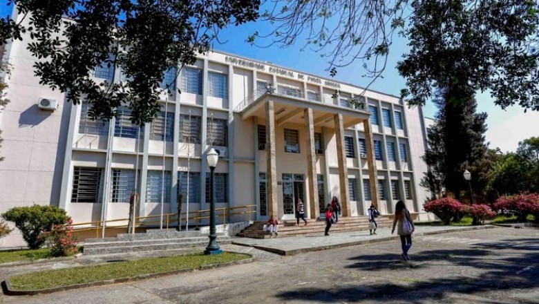 Universidade Estadual de Ponta Grossa abre processo seletivo para contratar 92 professores colaboradores