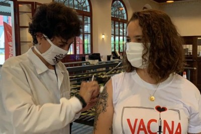 Baixou a faixa etária em Paranaguá: profissionais da Educação pública com 30 a 34 anos começarão a ser vacinados nesta quarta-feira, 19