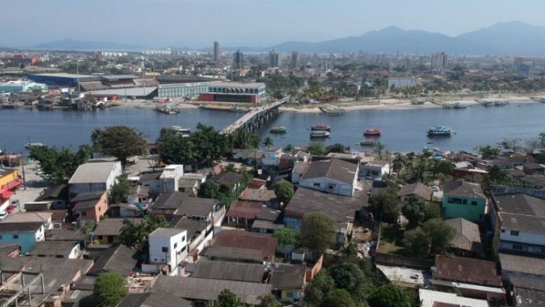 Prefeitura inicia visitas a moradores para regularização fundiária da Ilha dos Valadares