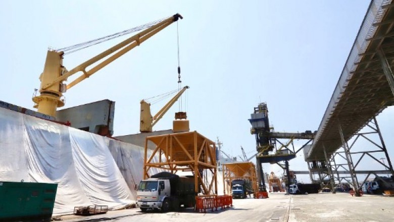 Produtividade na importação de adubo cresce 20% nos portos do Paraná