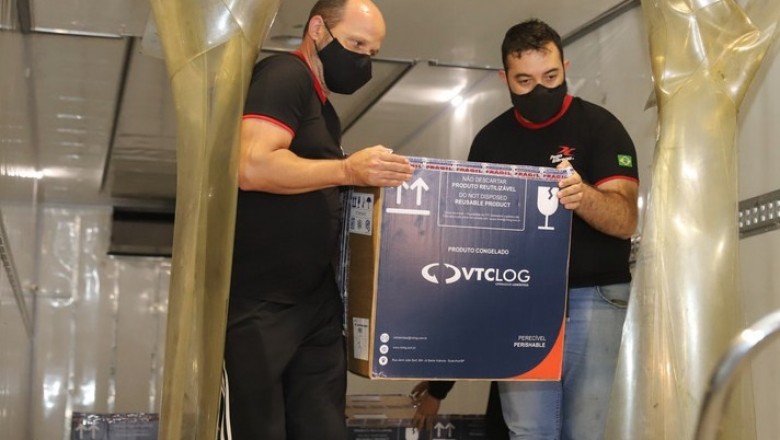 Saúde distribui imunizantes da última remessa da Pfizer para 32 municípios do Paraná; veja divisão