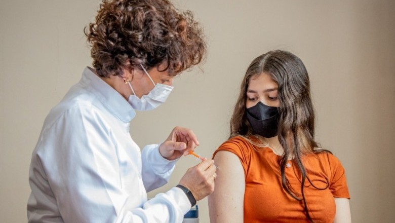 Vacinação para adolescentes é iniciada para pessoas com deficiência permanente ou com comorbidade