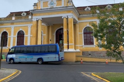 Caravana da Vacina 'XÔ COVID' registra mais de duas mil pessoas vacinadas nos primeiros dias da ação