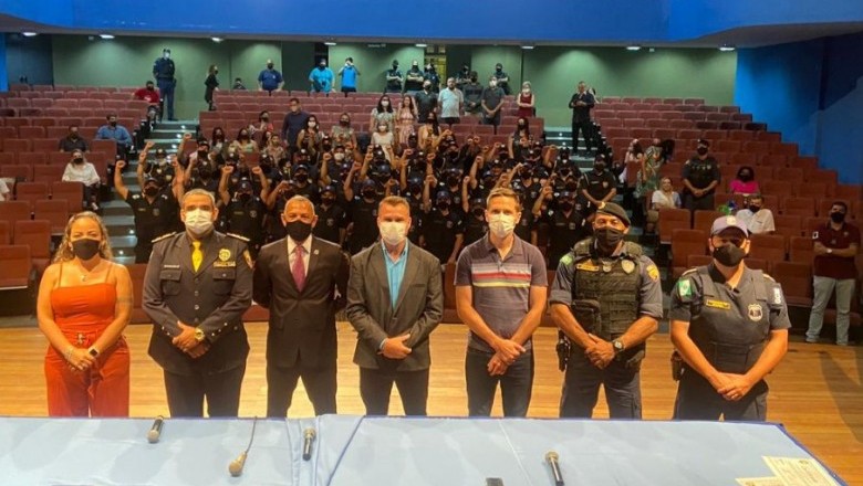 Secretaria de Segurança forma mais 48 novos guardas em curso de Armamento e Tiro em Paranaguá 