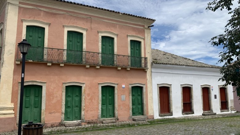 Biblioteca Mario Marcondes Lobo tem espaço para leitura e faz empréstimo de livros para a população