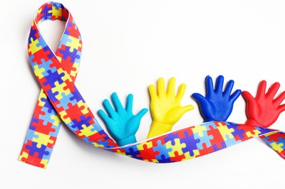 PARANAGUÁ: Servidores com autismo ou outras deficiências têm direito a redução na jornada de trabalho