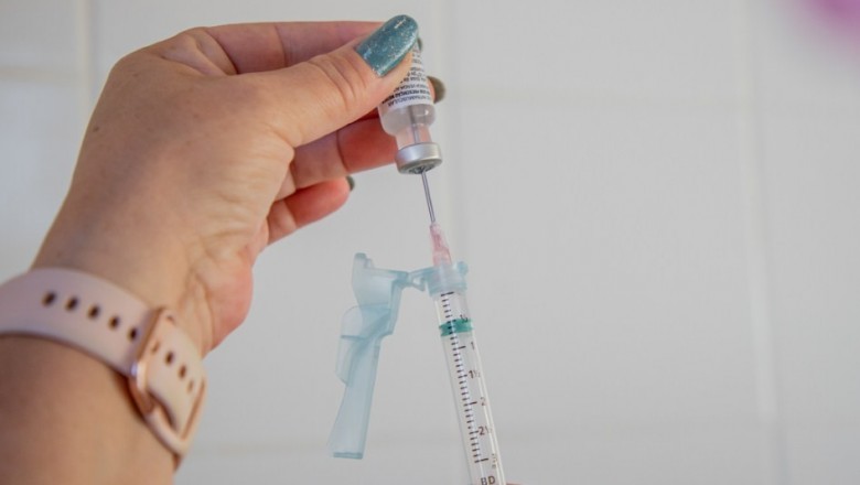 Pessoas com 40 anos ou mais poderão receber a quarta dose contra a Covid-19 em Paranaguá