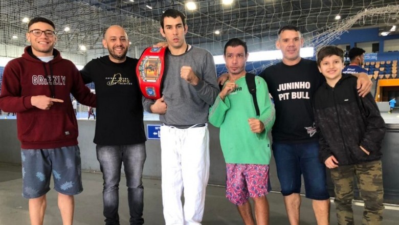 Paratleta parnanguara conquista cinturão na 4ª Copa Antonina de Jiu Jitsu