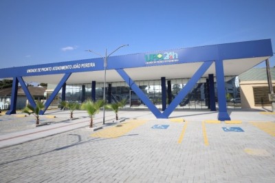 Transição de equipamentos e insumos está ocorrendo para receber os pacientes na nova UPA Porte III em Paranaguá 