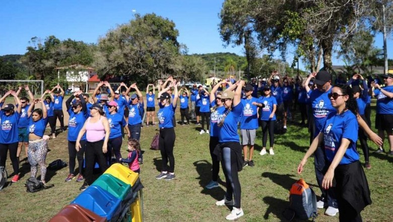 Cerca de 200 participantes estiveram presentes na 2ª Trilha Caiçara Mário Roque