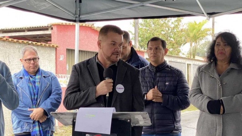 PARANAGUÁ 375 ANOS: Jardim Iguaçu recebe pavimentação em oito ruas, beneficiando milhares de moradores