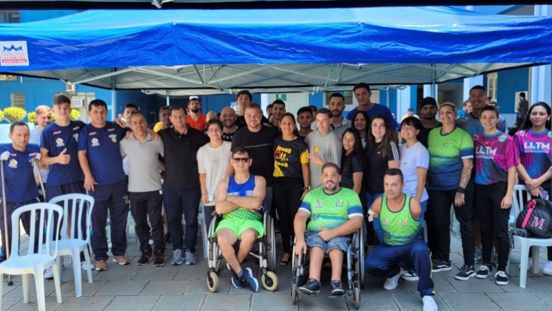 Bolsa-Atleta é entregue aos desportista parnanguaras