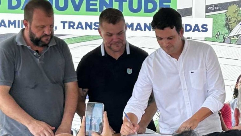 Assinada a Ordem de Serviço para a retomada das obras do Centro da Juventude em Paranaguá