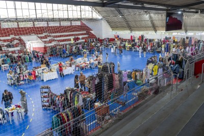 8º Encontro de Brechós e Feira da Mulher Empreendedora valoriza artesãs de Paranaguá