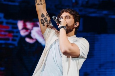 Gustavo Mioto embala o público do Munchenfest nesta sexta-feira (28)