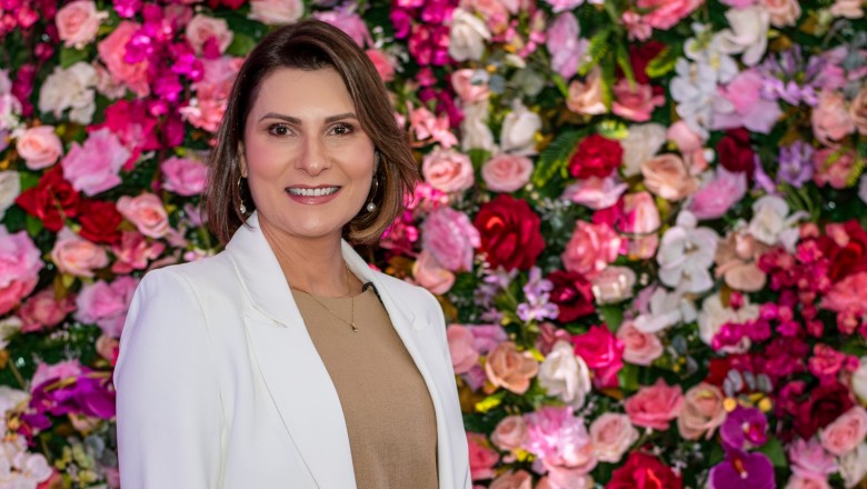 Vice-prefeita Fabiana Parro destaca reflex&atilde;o e pol&iacute;ticas p&uacute;blicas no Dia da Mulher em Paranagu&aacute;