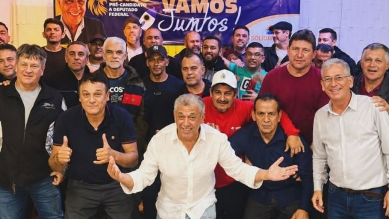 GALO re&uacute;ne lideran&ccedil;as e trabalhadores portu&aacute;rios em lan&ccedil;amento de pr&eacute;-candidatura a deputado federal em Paranagu&aacute;
