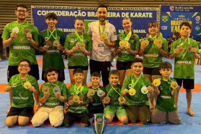 Karat&ecirc; de Paranagu&aacute; conquista 32 medalhas no Brasileiro e termina em 3&ordm; lugar geral